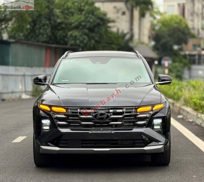 Xe Hyundai Tucson 1.6 AT Turbo HTRAC Đặc biệt 2025