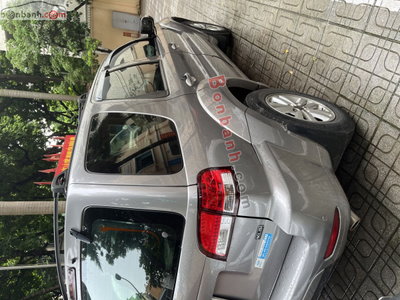 Xe Ford Escape XLS 2.3L 4x2 AT 2012