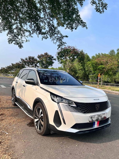 Peugeot 5008 2025 GT Trắng Ngọc trai