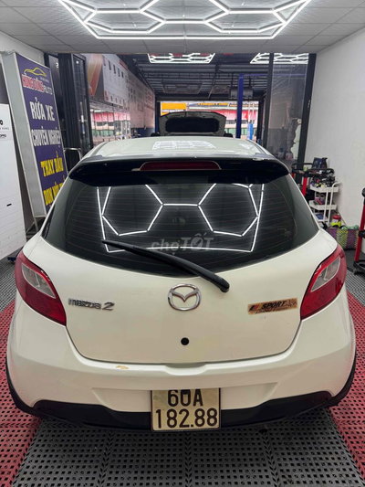 Mazda 2 2014 màu Trắng