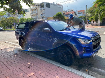 Isuzu D-Max Type Z 2022 4x4 Xanh 9649 km