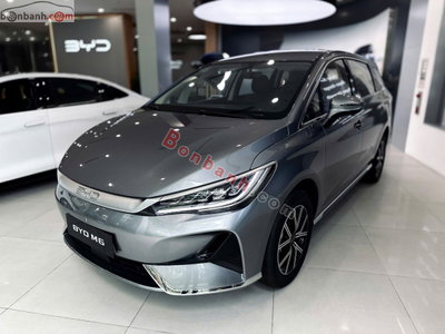 Xe BYD M6 Standard 2026
