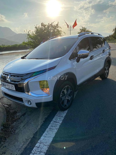 Mitsubishi Xpander Cross Trắng 77283 km