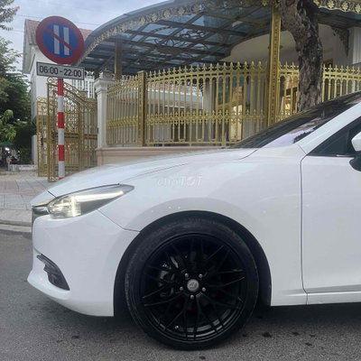 Bán Mazda 3 sedan 2018