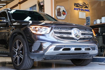 Mercedes GLC200 4Matic 2021 Xám