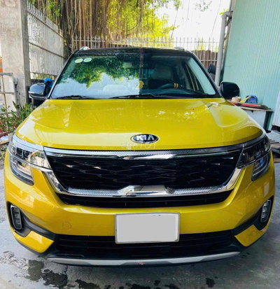 Kia Seltos 2021 1.4 Turbo Premium 52.900 km Vàng