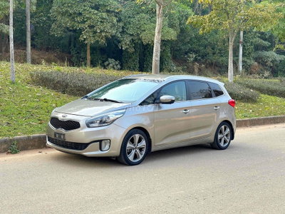 Bán Kia Rondo máy dầu, số tự động, 7 chỗ cực đẹp