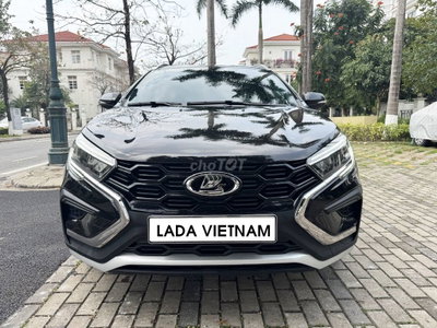 LADA Vesta SW Cross Đen 7278 km