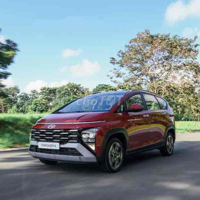 Hyundai Stargazer X 2025 Màu Đỏ