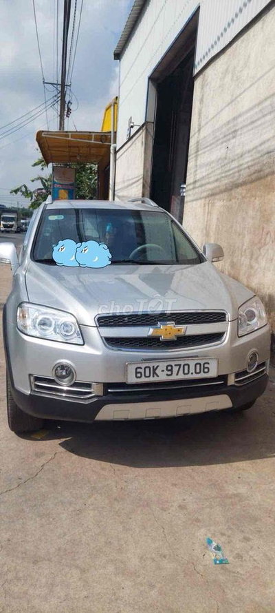 Chevrolet Captiva Bạc 7 chỗ