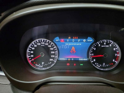 VinFast Lux A2.0 Plus 2022 Bạc
