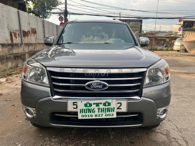 Ford Everest 2011 Xám