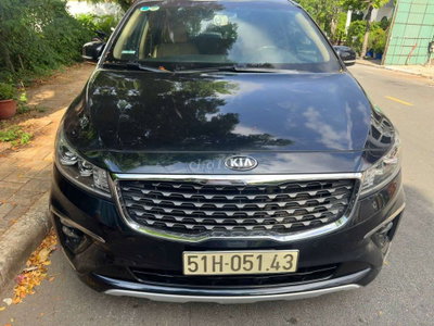 Kia Sedona Đen 7 chỗ