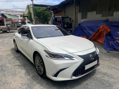 Lexus ES250 2019 36000 km Trắng