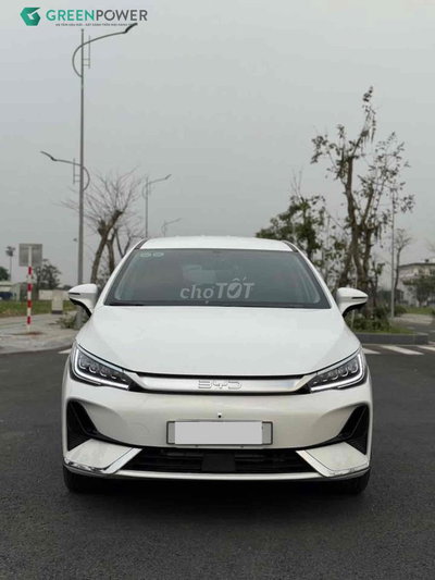 Xe điện BYD M6 Trắng