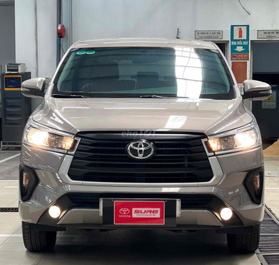 Toyota Innova 2022 2.0E Đồng Ánh Kim