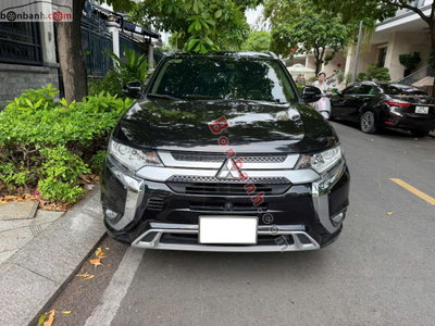 Xe Mitsubishi Outlander 2.0 CVT 2022