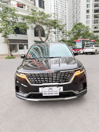Xe Kia Carnival Signature 2.2D 2024