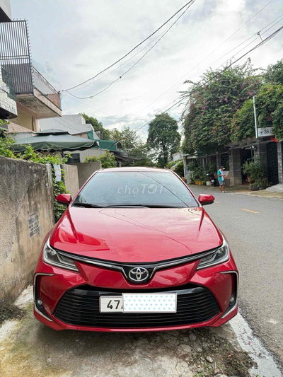 Toyota Corolla Altis 1.8G (CVT) Đỏ 51.000 KM