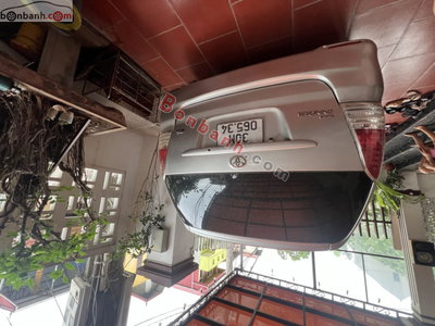 Xe Toyota Innova J 2009