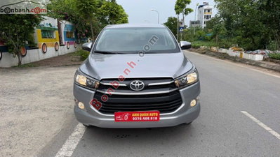 Xe Toyota Innova 2.0E 2018