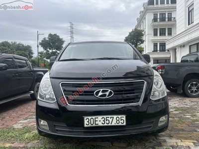 Xe Hyundai Grand Starex 2.5 MT 2016