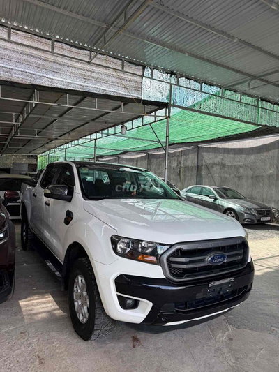 Ford Ranger XLS 2018 Tự động Trắng