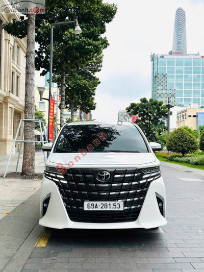 Xe Toyota Alphard HEV 2.5 AT 2026