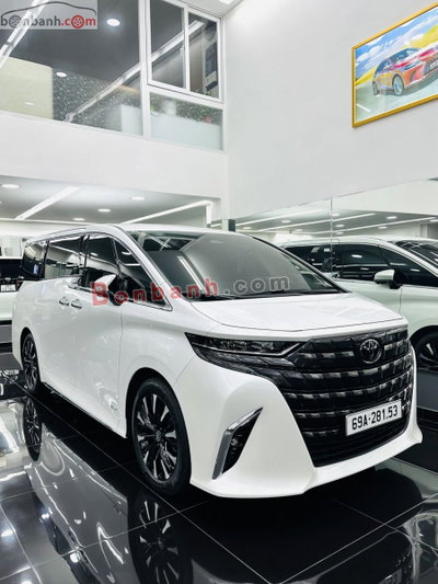Xe Toyota Alphard HEV 2.5 AT 2026