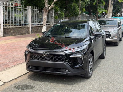Xe Toyota Corolla Cross 1.8V 2024