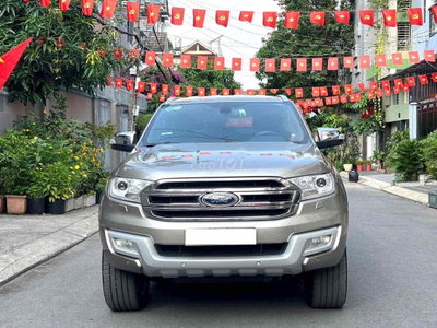 Ford Everest Titanium 2017 59.000 km Nâu