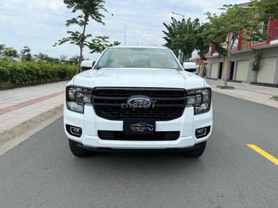 Ford Ranger XLS 2022 Tự động 39000 km Trắng