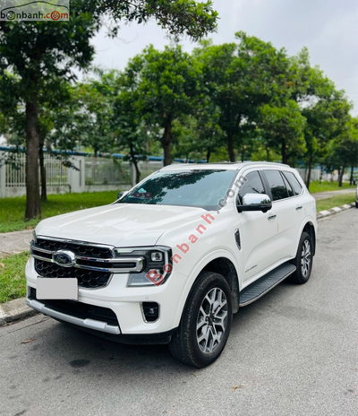 Xe Ford Everest Titanium Plus 2.0L 4x4 AT 2025
