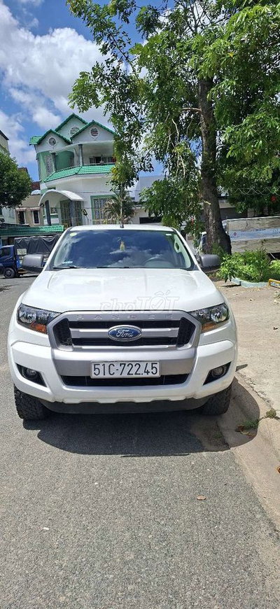 Ford Ranger XLS 2.2 2015 màu Trắng
