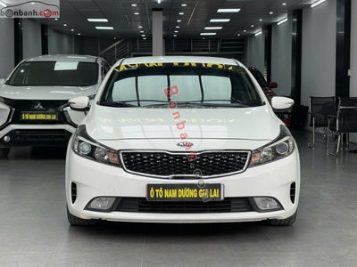 Xe Kia Cerato 1.6 MT 2018