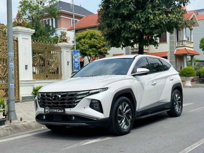 Hyundai Tucson 2023 Diesel Tự động 8 cấp Trắng