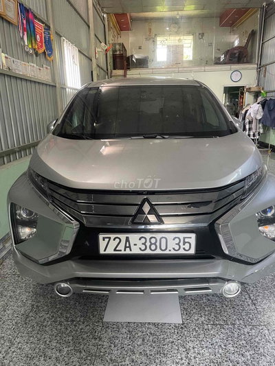 Mitsubishi Xpander 7 chỗ Bạc