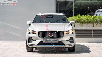 Xe Volvo XC60 Ultimate Bright B6 AWD 2023