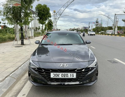 Xe Hyundai Elantra 1.6 AT Đặc biệt 2024
