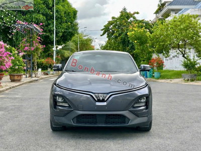 Xe VinFast VF6 Plus 2025