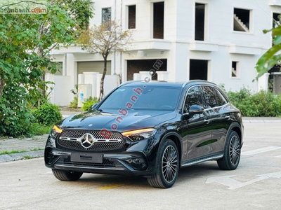 Xe Mercedes Benz GLC 300 4Matic 2023