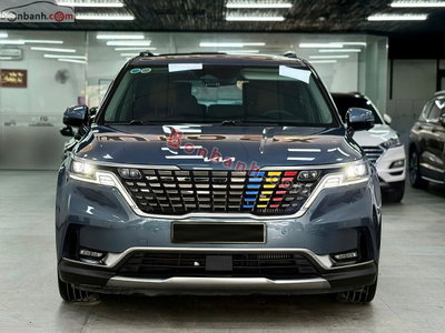 Xe Kia Carnival Signature 2.2D 2022