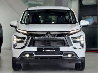 Mitsubishi Xpander Premium 7 chỗ - Trắng - 579Tr