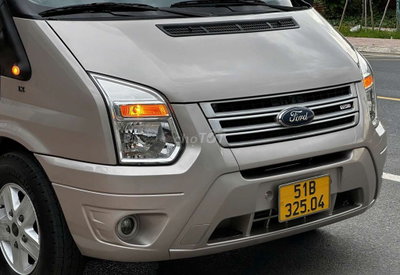Ford Transit Limited 2018 Odo chuẩn 142k km