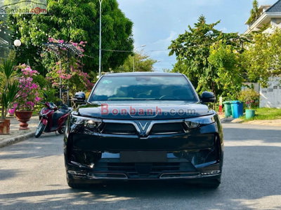 Xe VinFast VF9 Plus 7S 2025