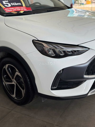 MG HS DEL Turbo SUV Trắng 5 chỗ