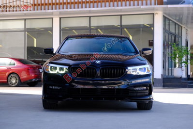 Xe BMW 5 Series 520i 2018