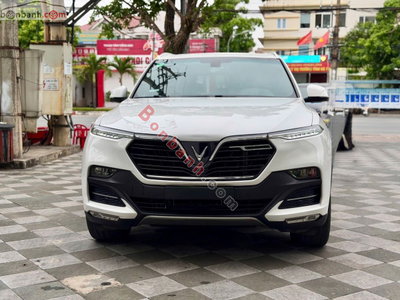 Xe VinFast Lux SA 2.0 Plus 2.0 AT 2020