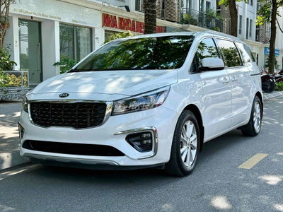 Kia Sedona 2.2 máy dầu cao cấp phom 2019