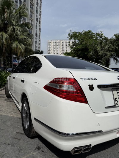 Bán Nissan Teana J32 Trắng
